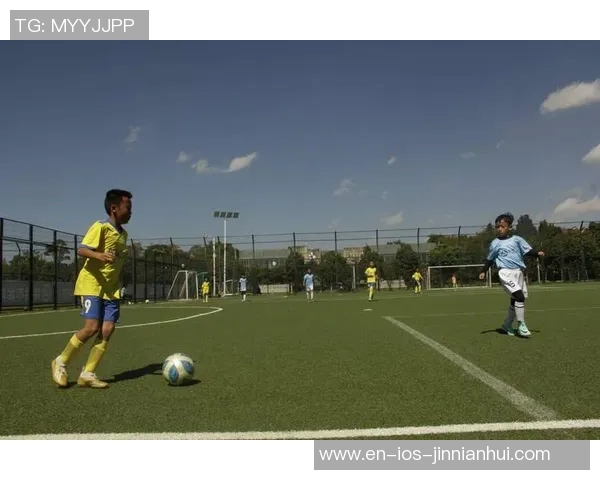 提升足球技能罗湖足球培训助你成就梦想球员之路